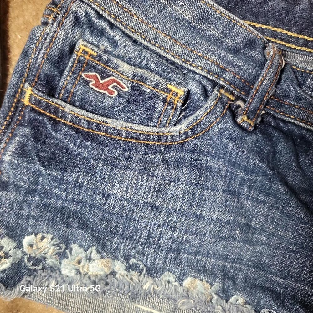 Hollister bluejean shorts